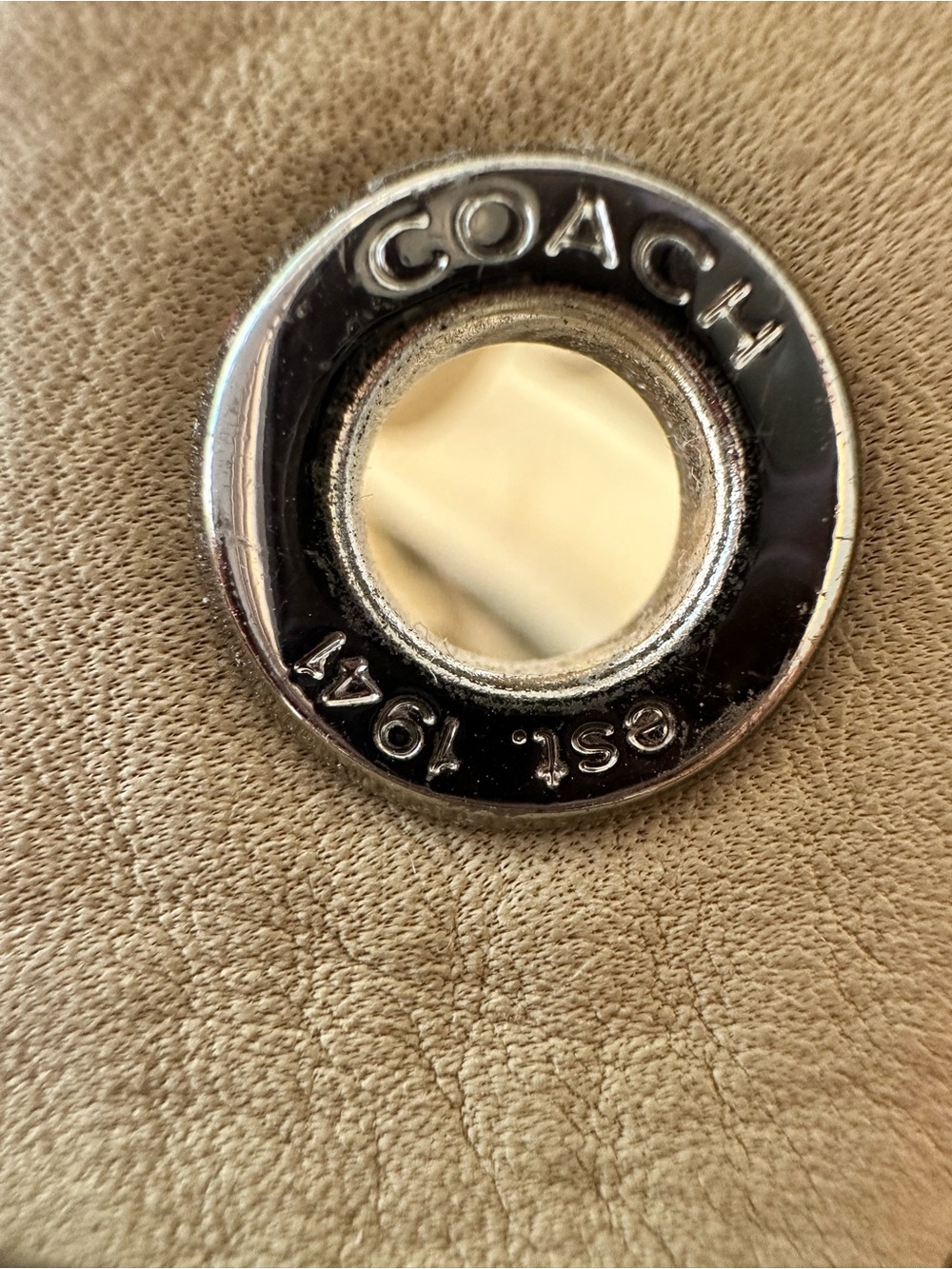 Vintage Coach Hobo Pebbled Leather Shoulder Bag - Picture 8 of 9